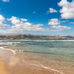 Home2Book El Perenquen Las Canteras